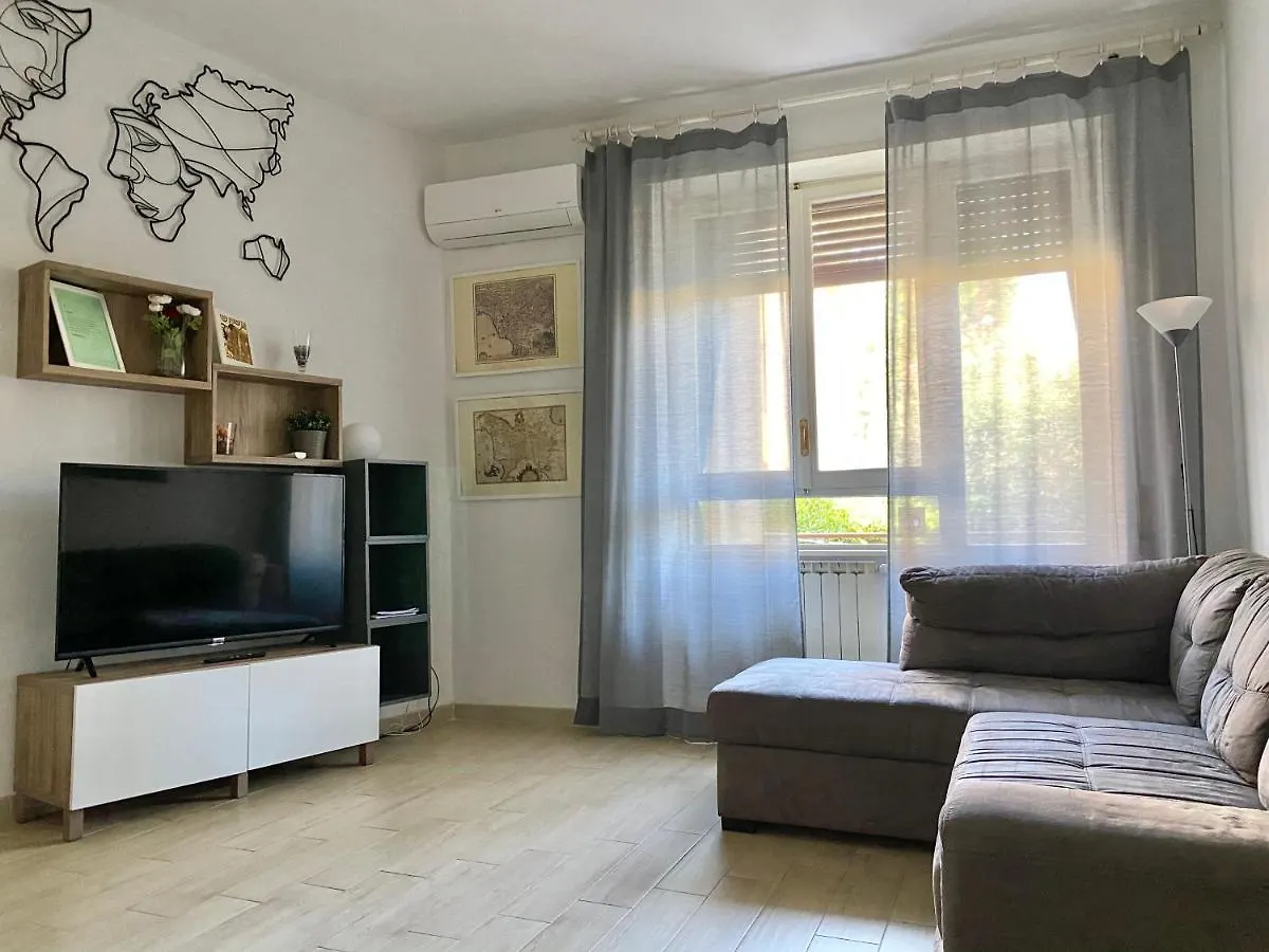 Twelveholly Apartment Florencie