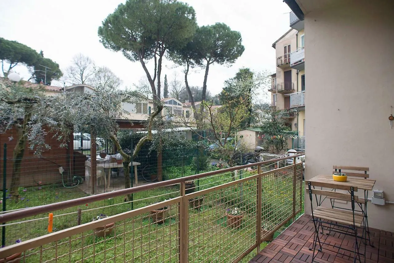 Twelveholly Apartment Florencie