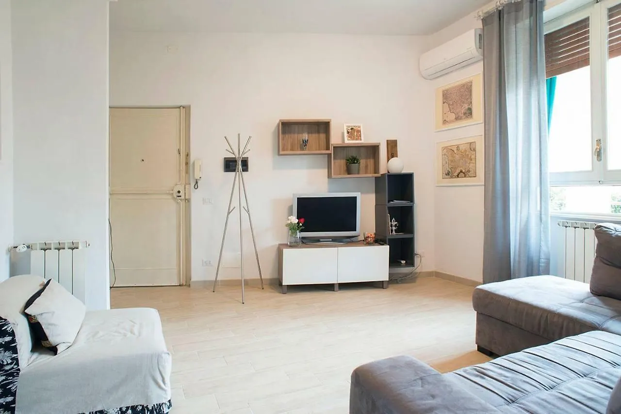 Twelveholly Apartment Firenze