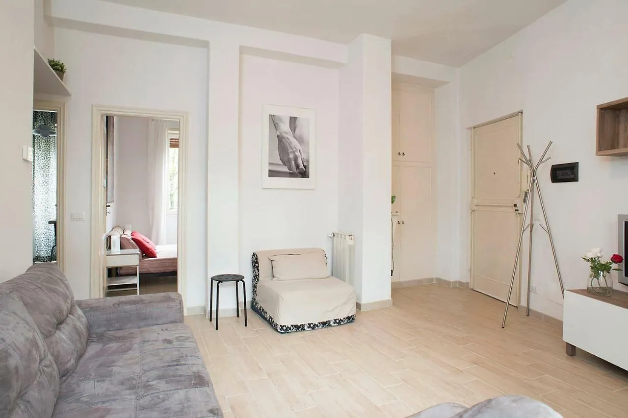 Twelveholly Apartment Firenze Italia
